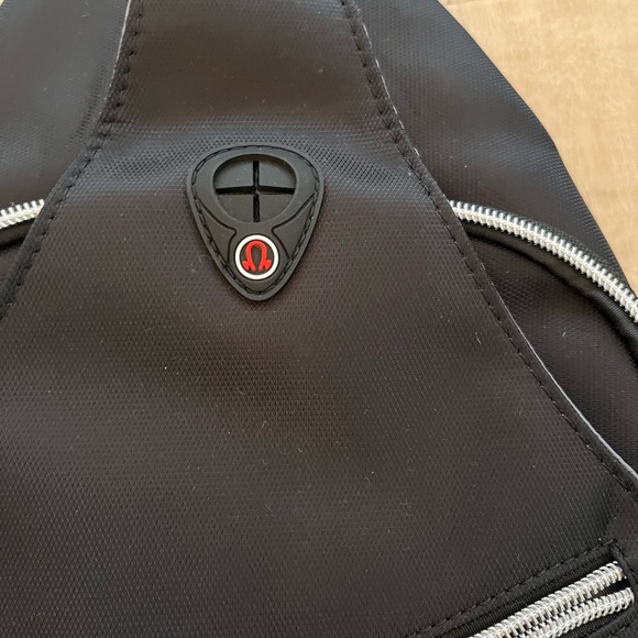 Black Sling Backpack - Picture 4 of 6